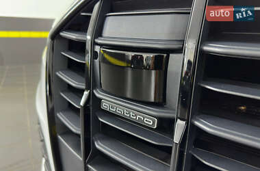 Внедорожник / Кроссовер Audi Q7 2020 в 