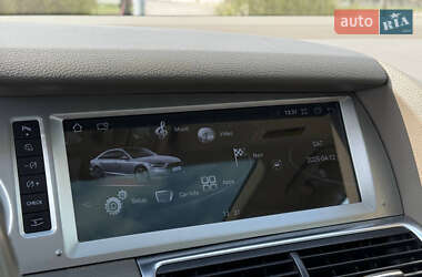 Внедорожник / Кроссовер Audi Q7 2007 в 