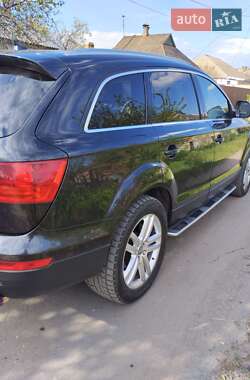 Внедорожник / Кроссовер Audi Q7 2008 в 