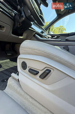 Внедорожник / Кроссовер Audi Q7 2023 в 
