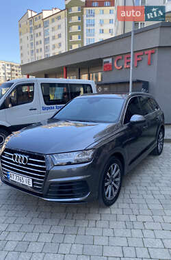 Audi Q7 2018