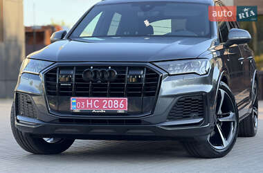 Внедорожник / Кроссовер Audi Q7 2021 в Ровно