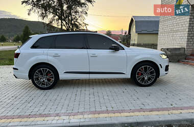 Внедорожник / Кроссовер Audi Q7 2018 в 