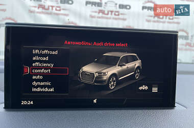 Внедорожник / Кроссовер Audi Q7 2018 в 