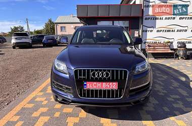 Позашляховик / Кросовер Audi Q7 2015 в 