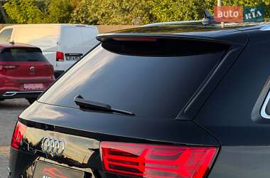Внедорожник / Кроссовер Audi Q7 2017 в 