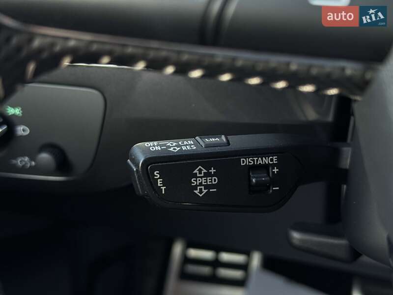 Позашляховик / Кросовер Audi Q7 2017 в Луцьку