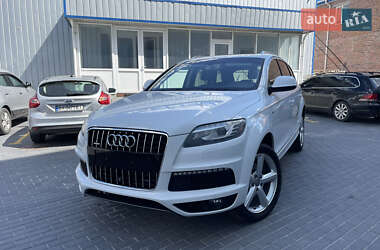 Внедорожник / Кроссовер Audi Q7 2015 в Хмельницком