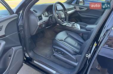 Позашляховик / Кросовер Audi Q7 2018 в Вінниці