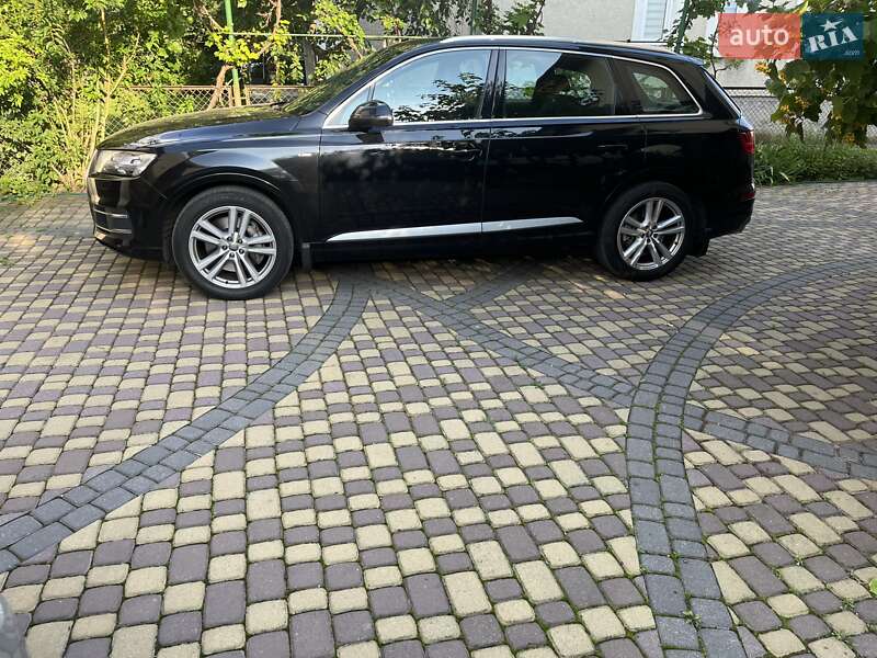 Внедорожник / Кроссовер Audi Q7 2016 в Львове
