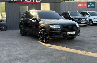 Внедорожник / Кроссовер Audi Q7 2019 в 
