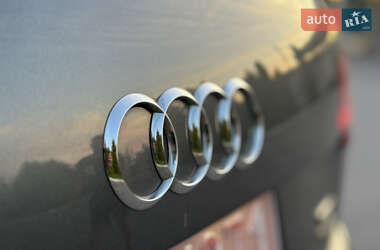 Внедорожник / Кроссовер Audi Q7 2013 в 