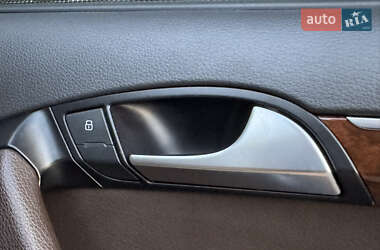Внедорожник / Кроссовер Audi Q7 2013 в 