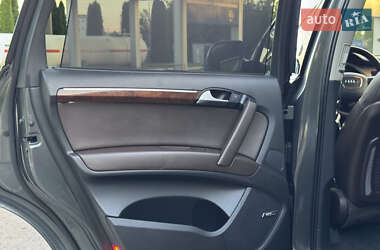 Внедорожник / Кроссовер Audi Q7 2013 в 