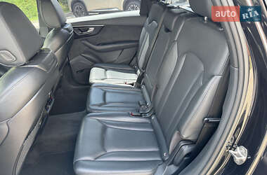 Внедорожник / Кроссовер Audi Q7 2020 в 