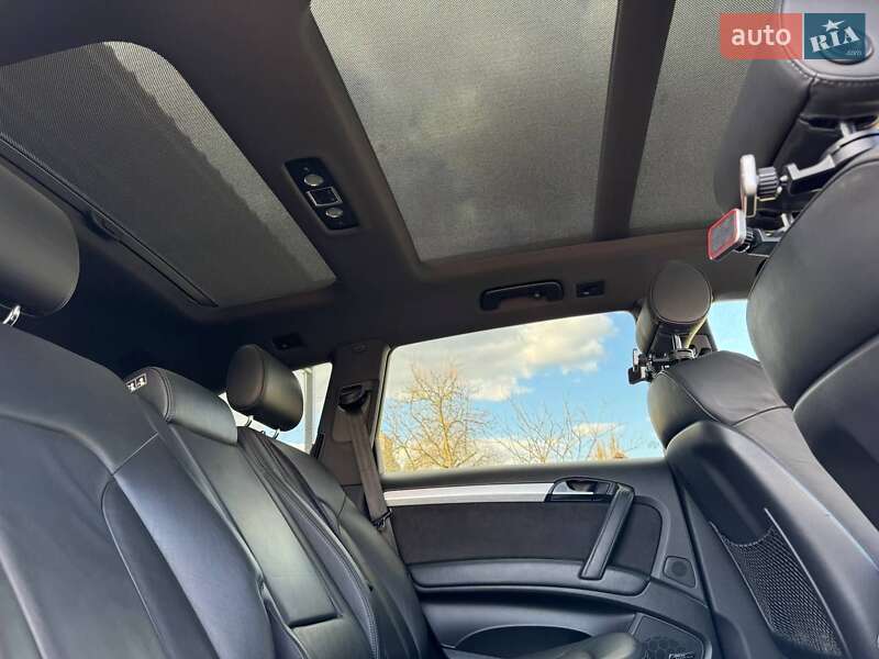 Внедорожник / Кроссовер Audi Q7 2007 в Луцке