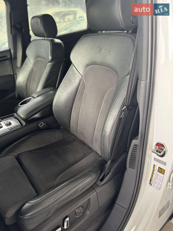 Позашляховик / Кросовер Audi Q7 2014 в Чорткові