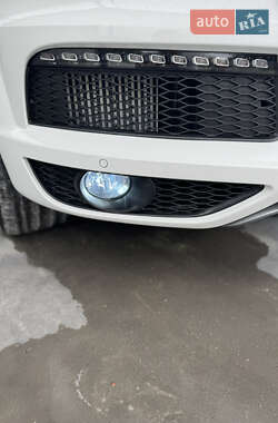 Внедорожник / Кроссовер Audi Q7 2014 в 