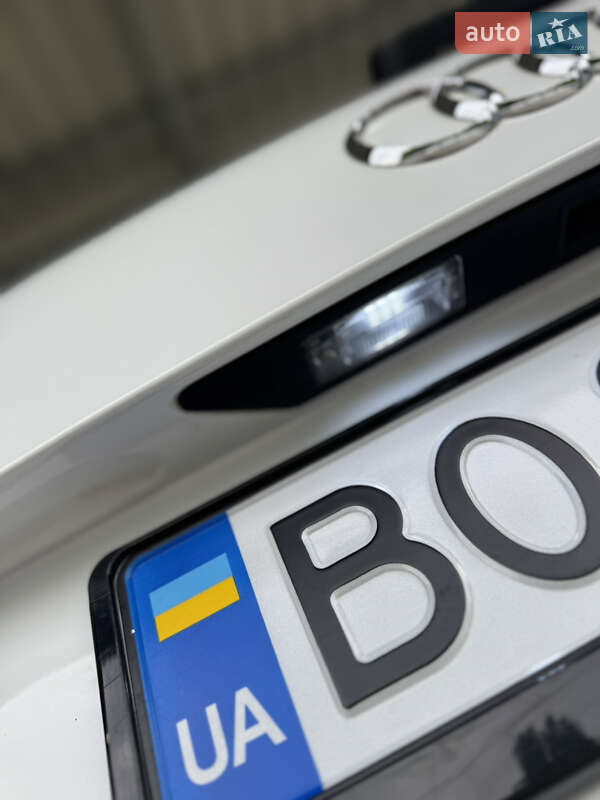 Позашляховик / Кросовер Audi Q7 2014 в Чорткові