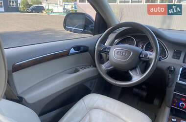 Внедорожник / Кроссовер Audi Q7 2014 в 