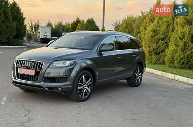 Внедорожник / Кроссовер Audi Q7 2013 в 