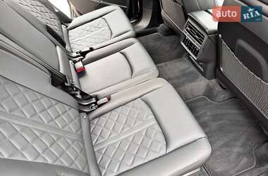 Внедорожник / Кроссовер Audi Q7 2025 в 