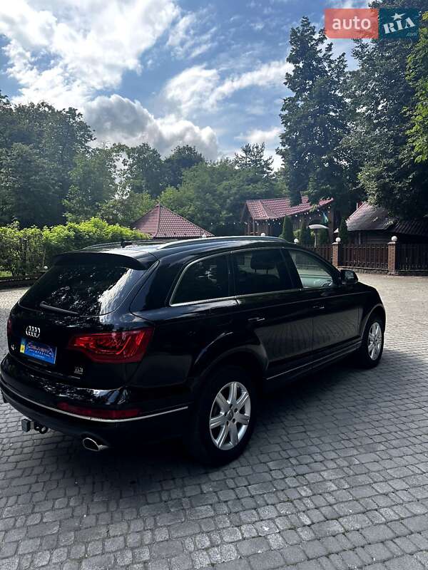 Внедорожник / Кроссовер Audi Q7 2013 в Самборе