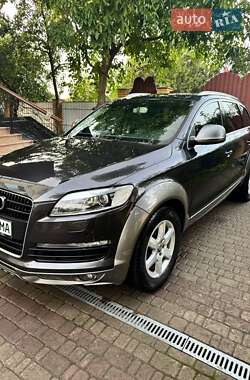 Внедорожник / Кроссовер Audi Q7 2007 в 