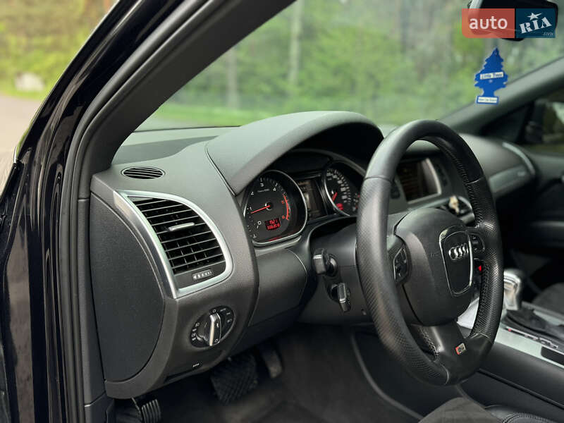 Внедорожник / Кроссовер Audi Q7 2010 в Луцке