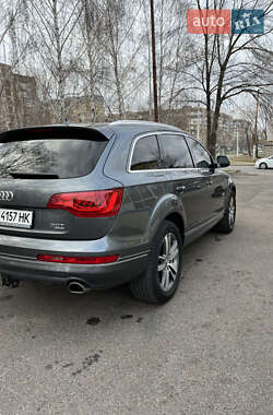 Внедорожник / Кроссовер Audi Q7 2014 в 