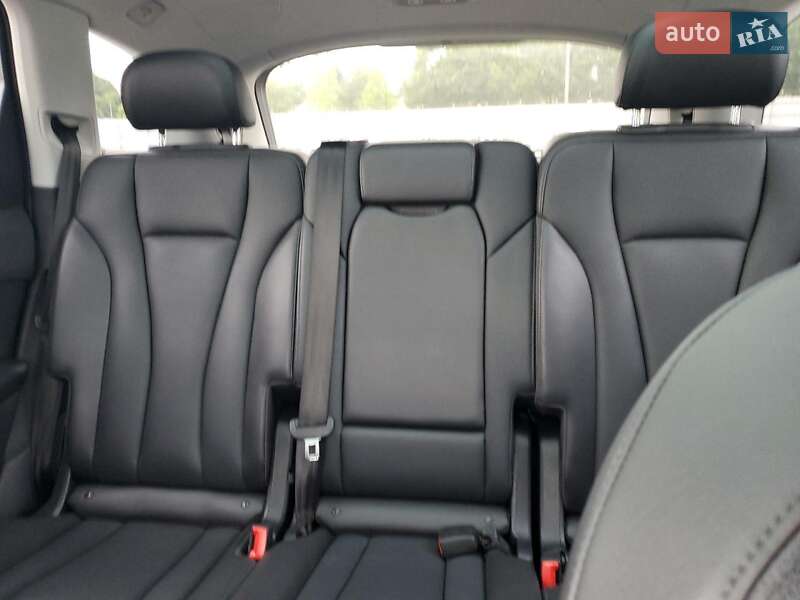 Внедорожник / Кроссовер Audi Q7 2019 в Львове