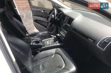 Внедорожник / Кроссовер Audi Q7 2014 в 