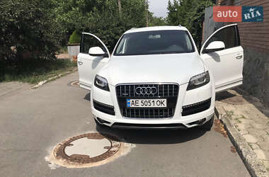 Позашляховик / Кросовер Audi Q7 2014 в Дніпрі