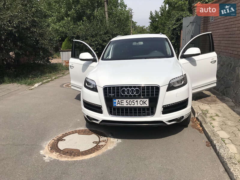 Audi Q7 2014