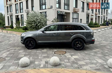 Внедорожник / Кроссовер Audi Q7 2008 в 