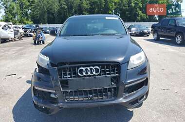 Внедорожник / Кроссовер Audi Q7 2015 в 