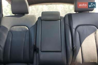 Внедорожник / Кроссовер Audi Q7 2015 в 