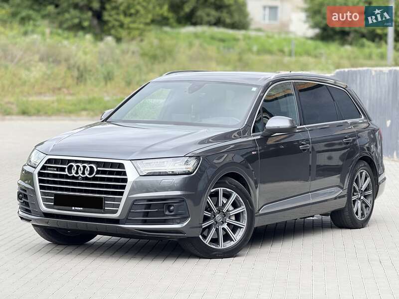 Audi Q7 2016