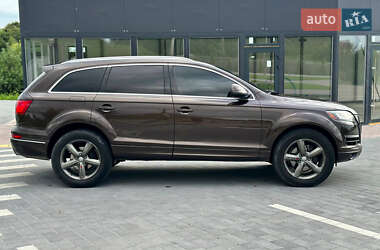 Внедорожник / Кроссовер Audi Q7 2012 в 