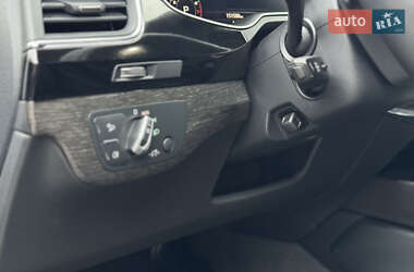 Внедорожник / Кроссовер Audi Q7 2019 в 