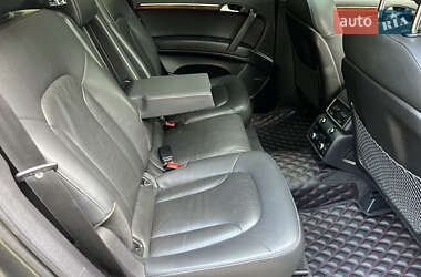 Внедорожник / Кроссовер Audi Q7 2012 в 