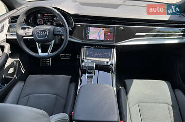 Внедорожник / Кроссовер Audi Q7 2022 в 