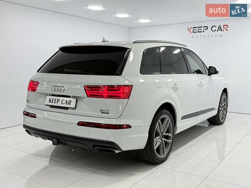 Внедорожник / Кроссовер Audi Q7 2017 в Одессе