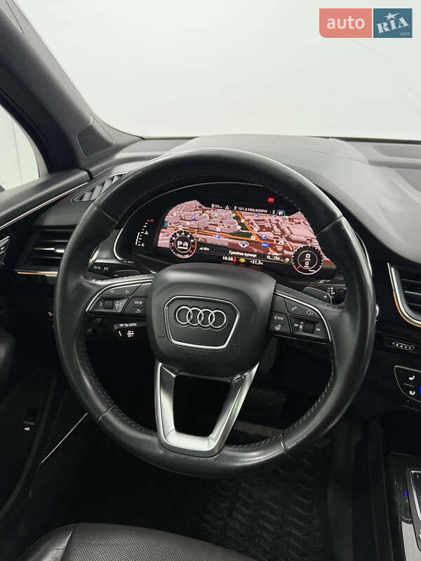 Внедорожник / Кроссовер Audi Q7 2017 в Одессе