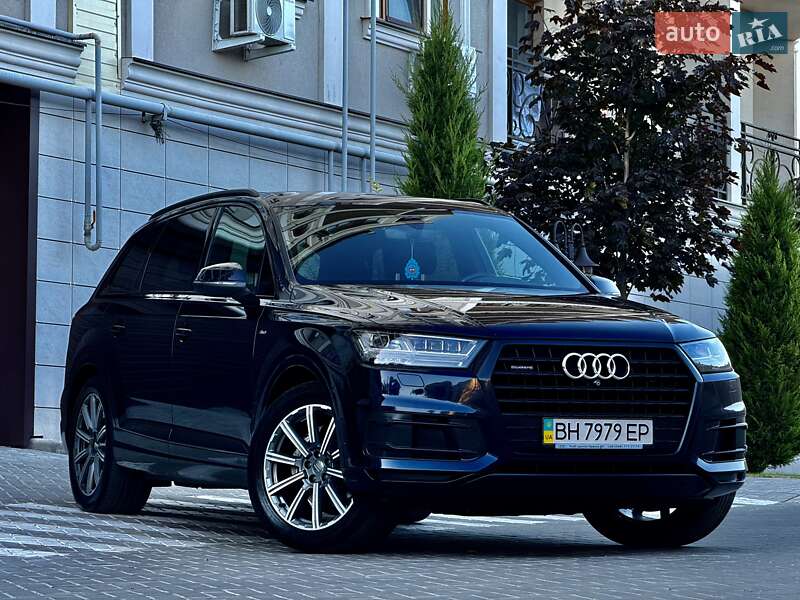 Позашляховик / Кросовер Audi Q7 2017 в Одесі