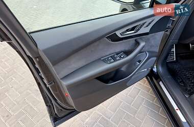 Внедорожник / Кроссовер Audi Q7 2017 в 