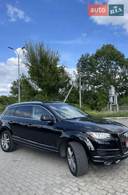 Внедорожник / Кроссовер Audi Q7 2014 в 