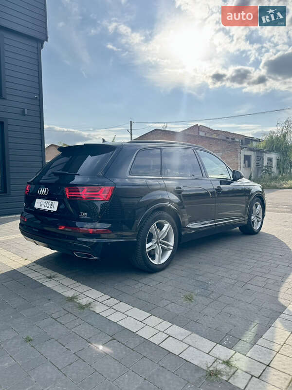 Внедорожник / Кроссовер Audi Q7 2018 в Вараше фото 7 Внедорожник / Кроссовер Audi Q7 2018 в Вараше