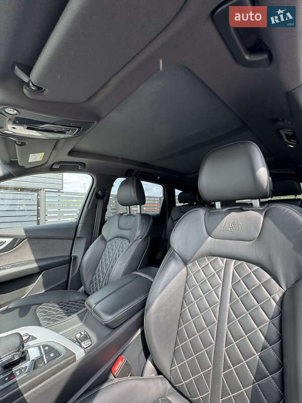 Внедорожник / Кроссовер Audi Q7 2018 в Вараше фото 28 Внедорожник / Кроссовер Audi Q7 2018 в Вараше