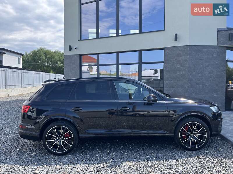 Audi Q7 2016